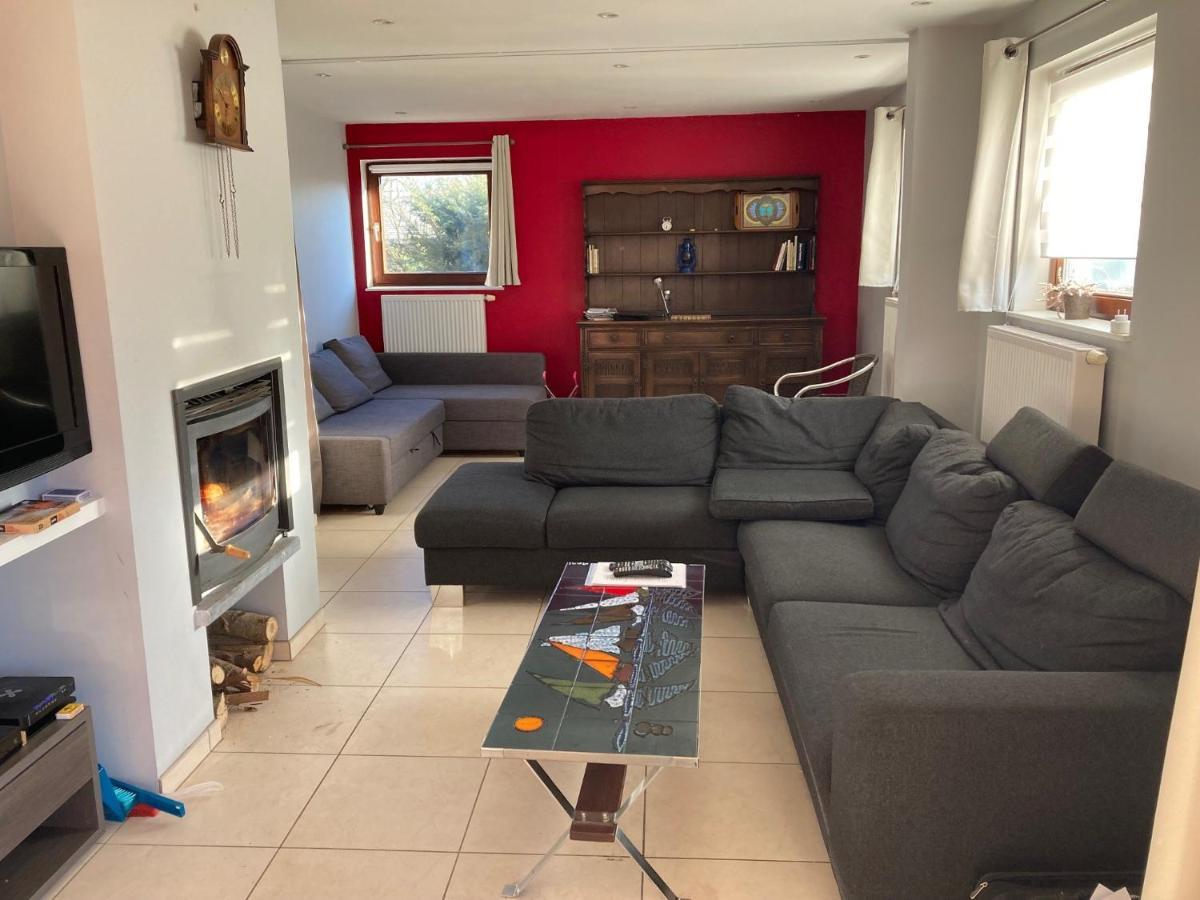 Les Cinq Francais Villa Nismes Bagian luar foto